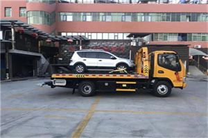 东台附近汽车拖车电话