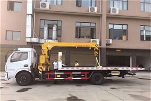 东台附近汽车轮胎更换